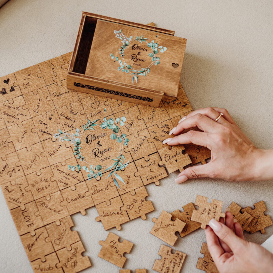 top-15-customized-wedding-gifts-that-newlyweds-will-love