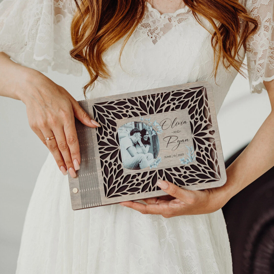 top-15-customized-wedding-gifts-that-newlyweds-will-love