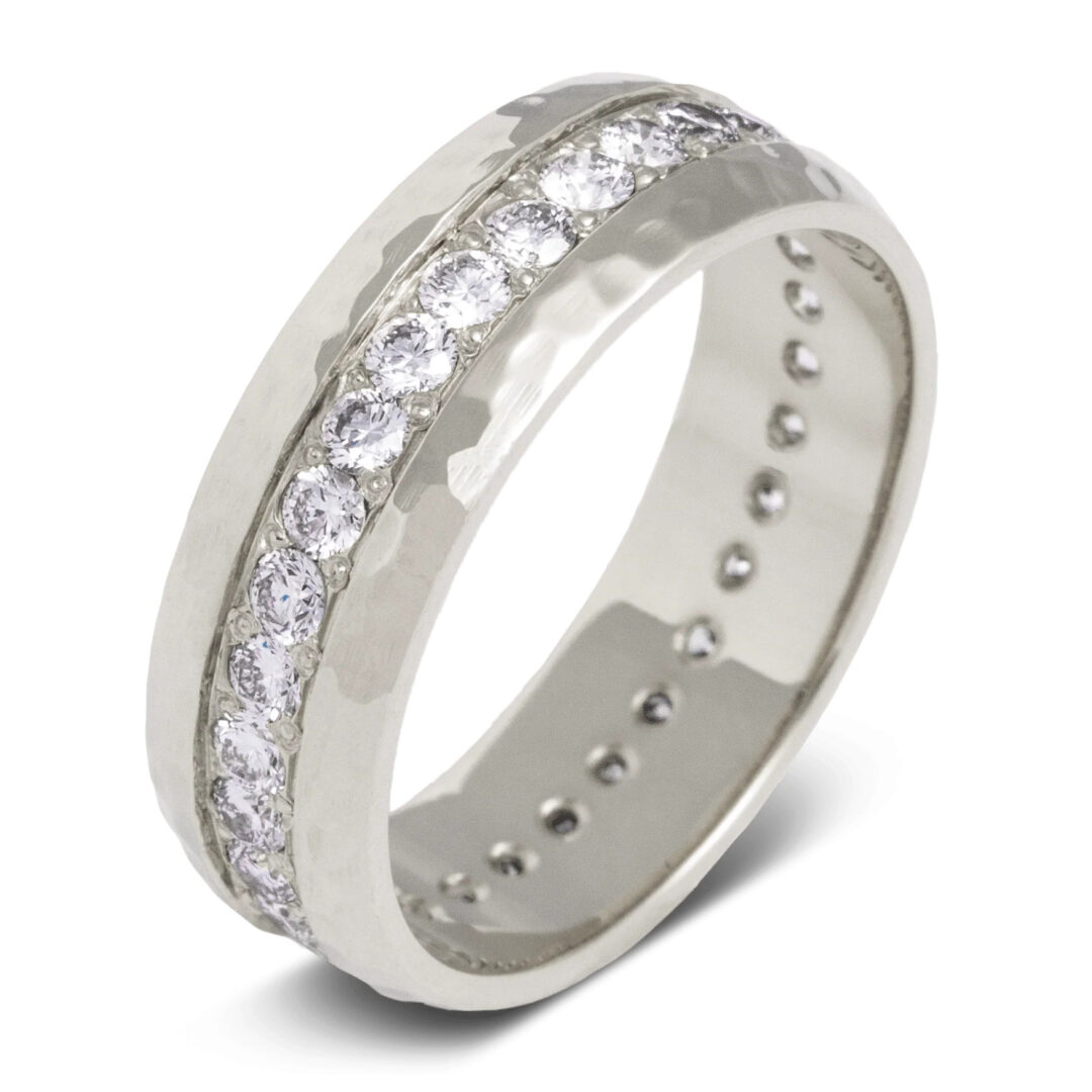 finding-the-perfect-wedding-band-for-grooms-matching-your-ring-to-your-lifestyle