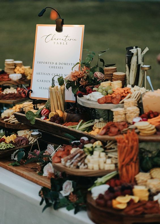 9-wedding-cake-alternatives-for-non-traditional-couples