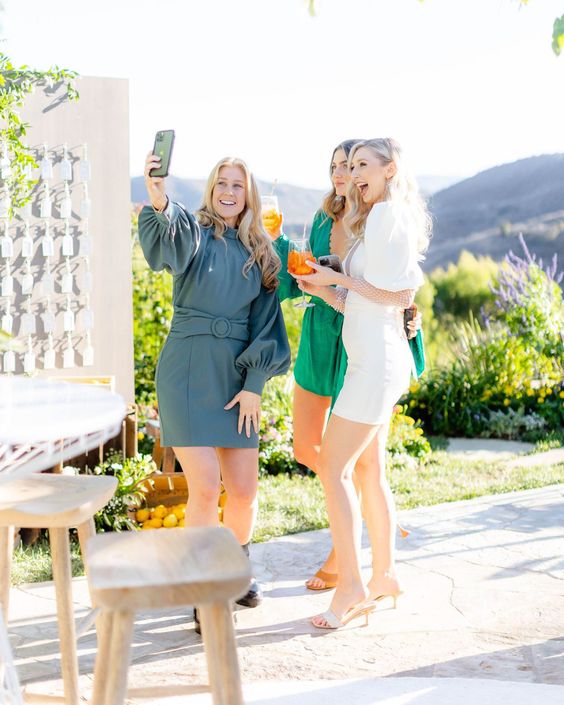 18-important-details-to-include-on-your-wedding-website-that-cant-go-on-your-invitations