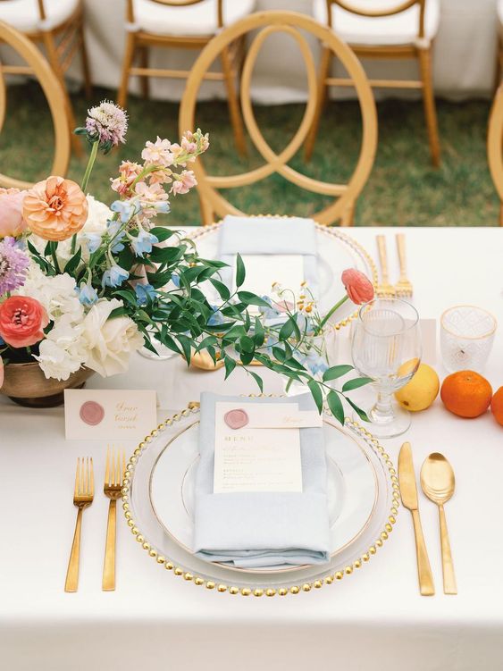 your-most-common-wedding-website-questions-answered