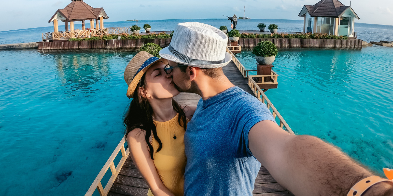 the-ultimate-honeymoon-planning-guide
