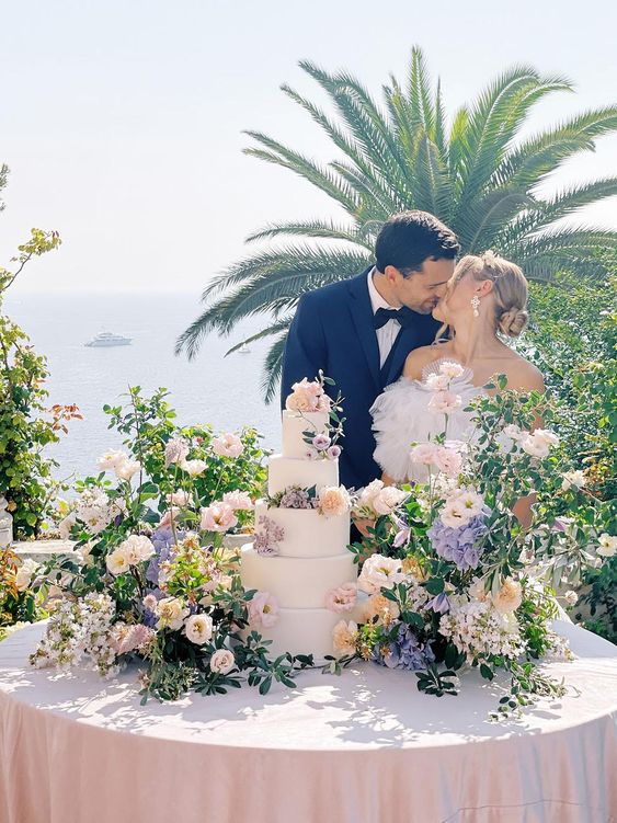 8-wedding-cake-dos-and-donts