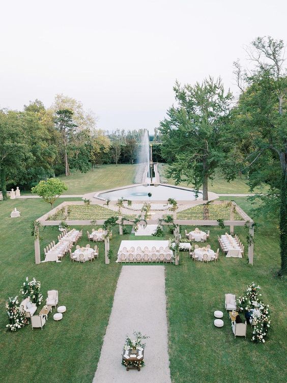 8-wedding-seating-chart-dos-and-donts