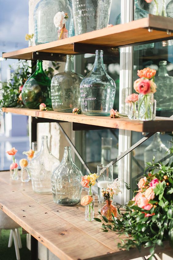 how-to-make-a-seating-chart-plan-for-your-wedding-including-seating-chart-ideas-for-different-budgets