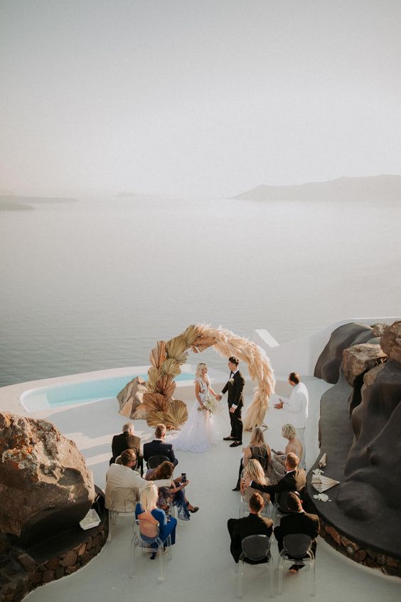 what-to-say-about-covid-19-on-your-wedding-invitations