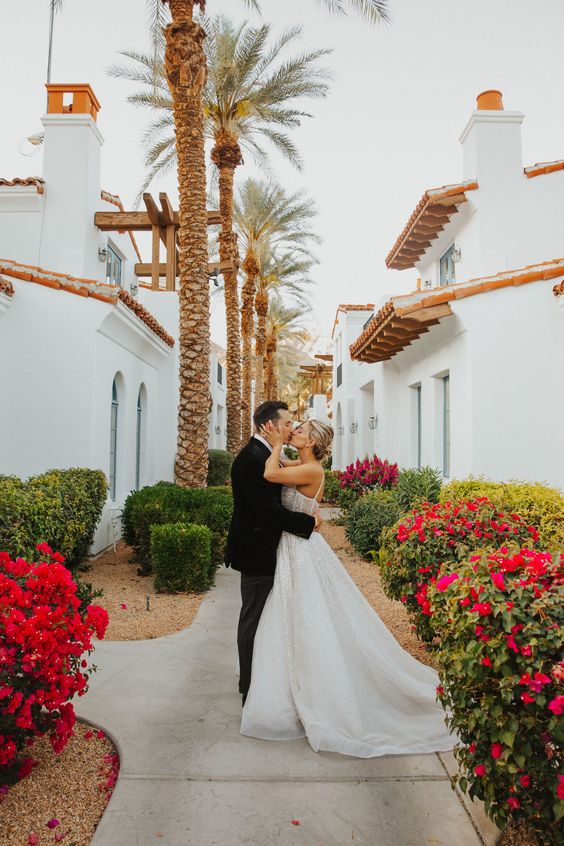 how-to-send-change-the-dates-for-your-wedding-including-wording-examples