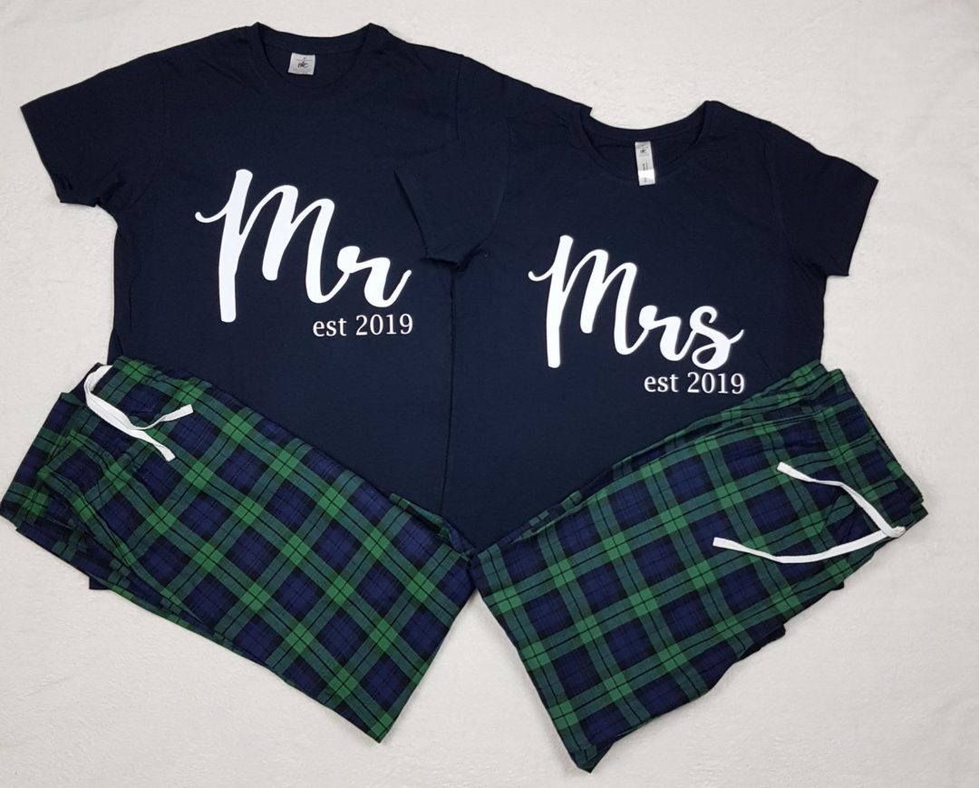 christmas-presents-for-newly-engaged-couple