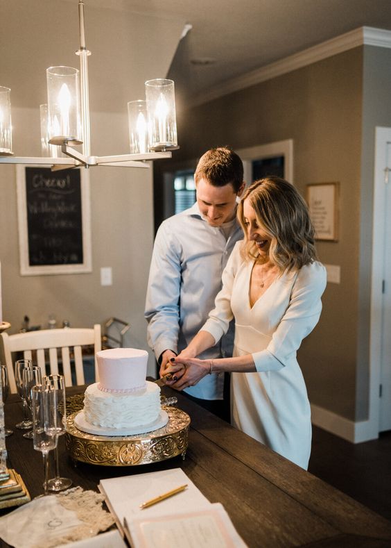 everything-you-need-to-know-about-live-streaming-your-wedding