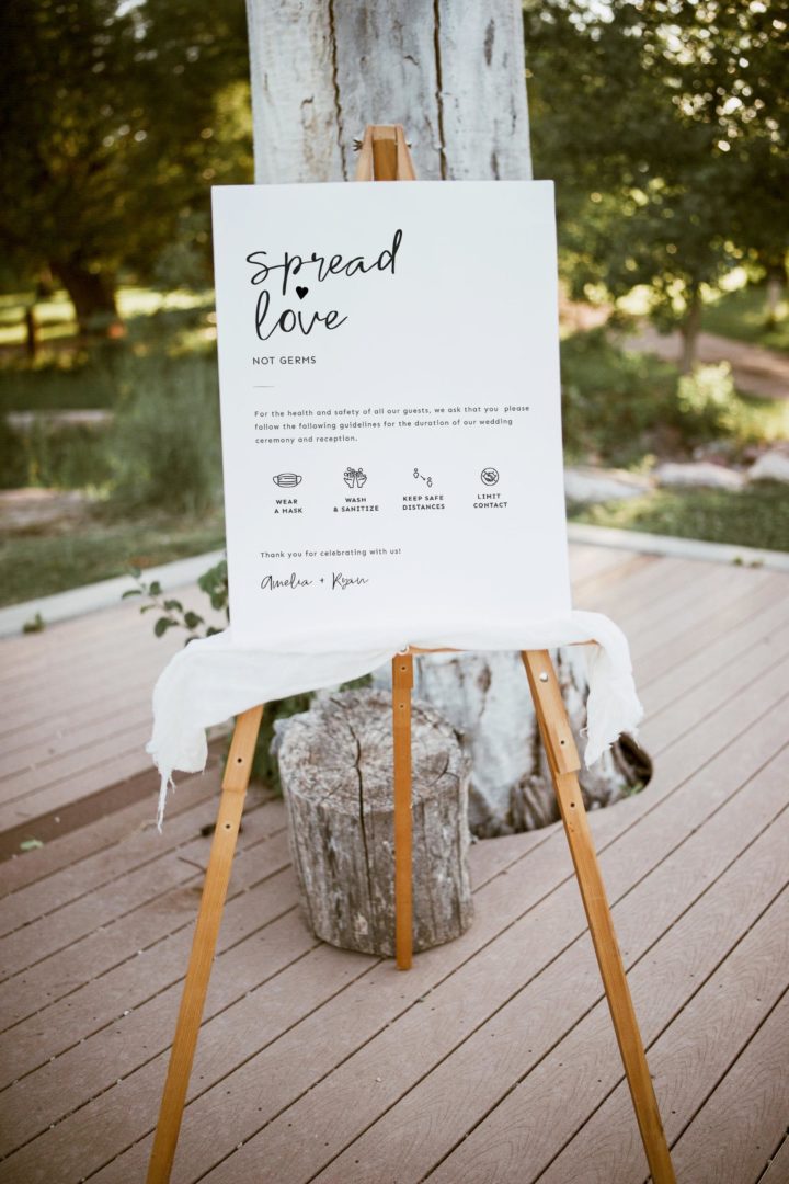 9-essential-covid-19-faqs-to-include-on-your-wedding-website
