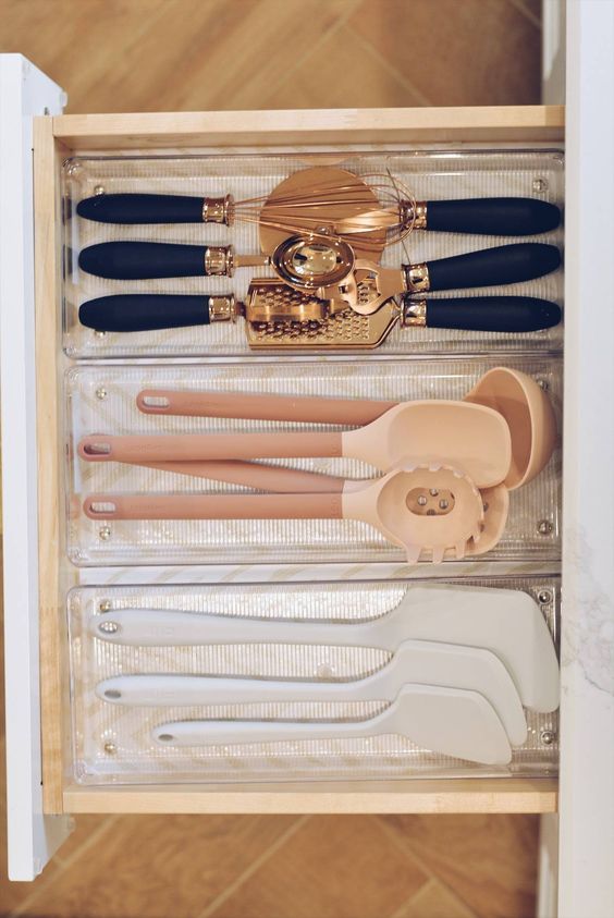 wedding-registry-etiquette:-10-dos-and-don’ts
