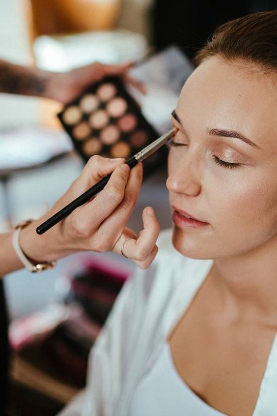 6-common-wedding-day-mishaps-(and-how-to-handle-them!)
