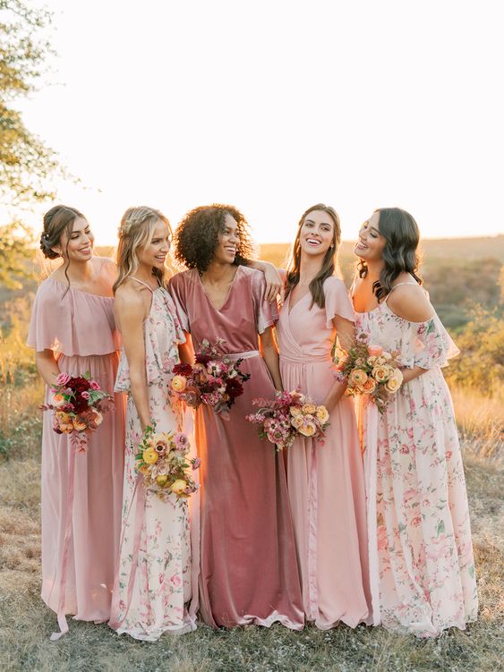 6 Ways to Help Your Bridesmaids Save Money