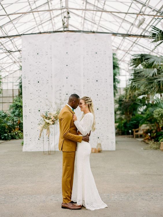 6-essential-wedding-planning-tips-for-newly-engaged-couples