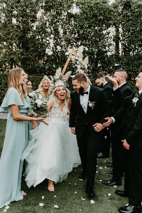 6-essential-wedding-planning-tips-for-newly-engaged-couples