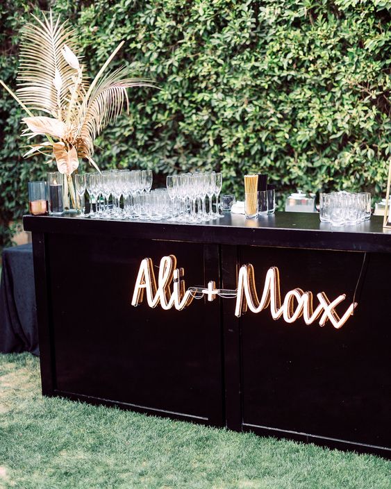 engagement-party-etiquette-a-guide-for-couples