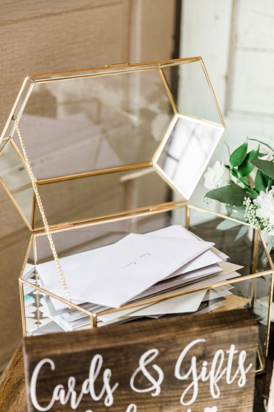 how-to-personalize-the-guest-experience-on-your-wedding-website