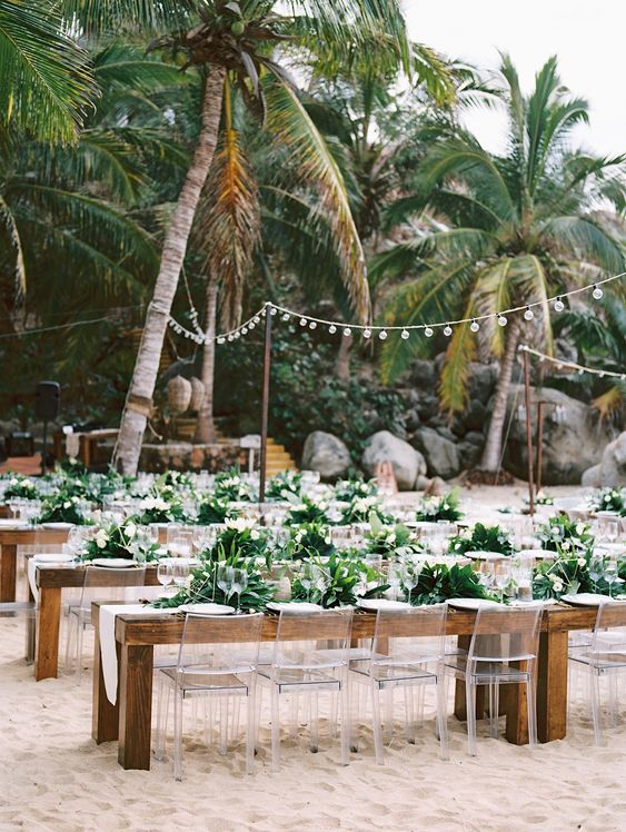 8-pros-and-cons-of-a-destination-wedding!