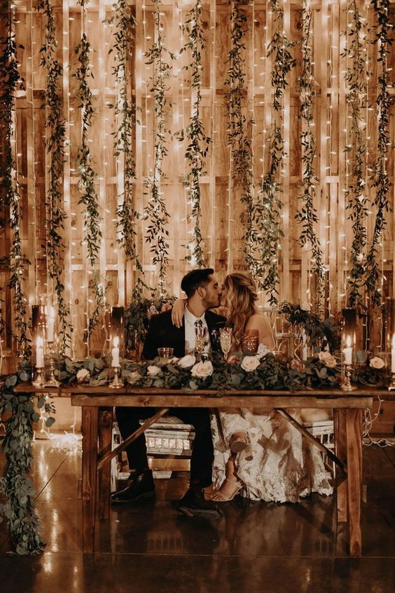 how-to-write-your-wedding-speech:-etiquette-tips-and-wording-examples