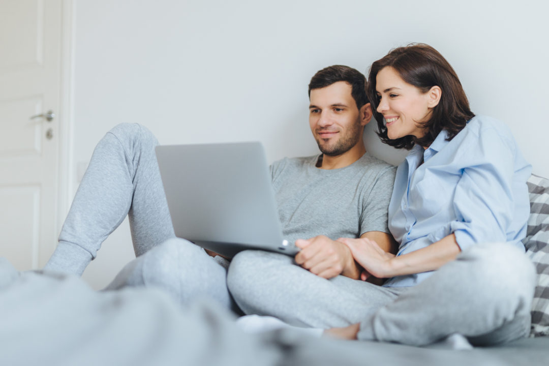 best-wedding-website-builders