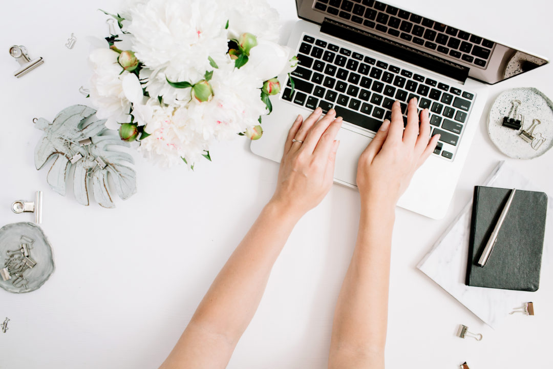 best-wedding-website-builders
