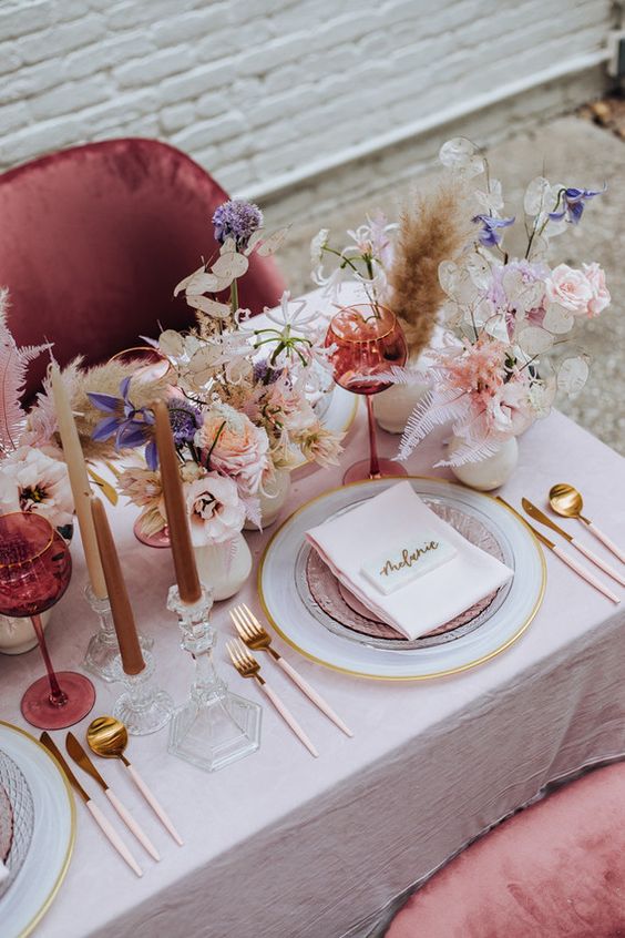 how-to-use-a-wedding-website-to-plan-your-elopement