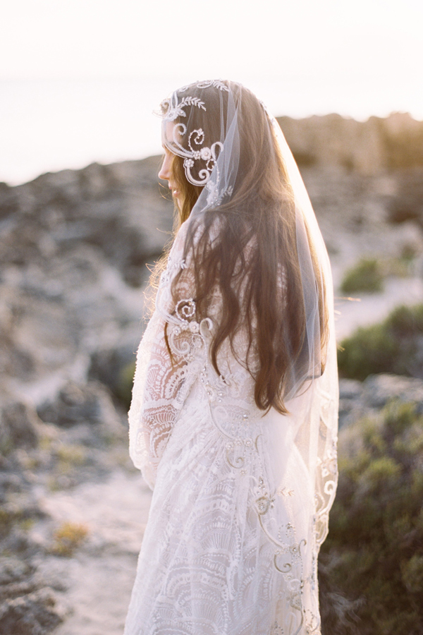 11-australian-designers-to-follow-for-bridal-accessories