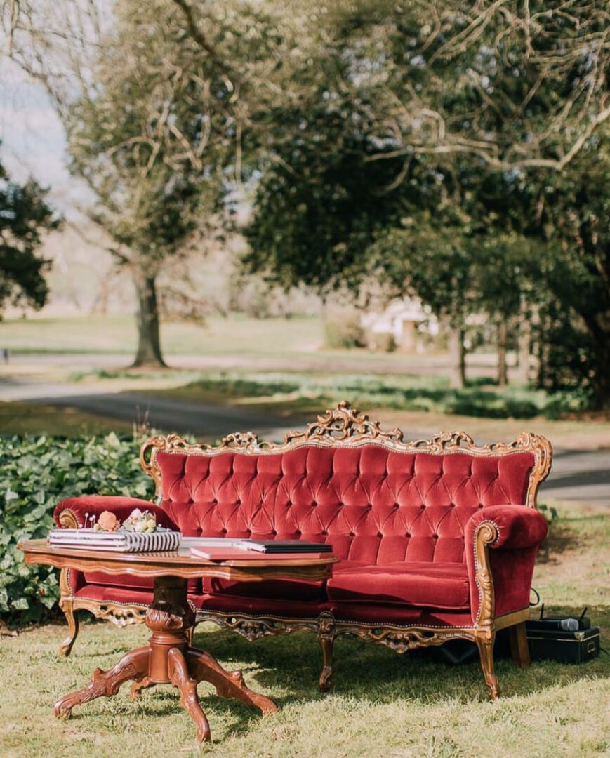 14-australian-wedding-stylists-to-follow