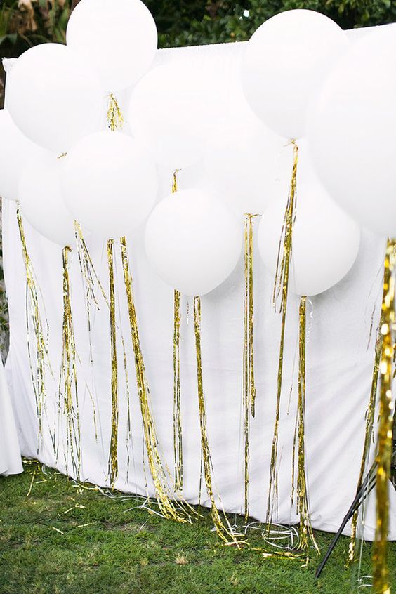 8-creative-ways-to-go-digital-with-your-wedding