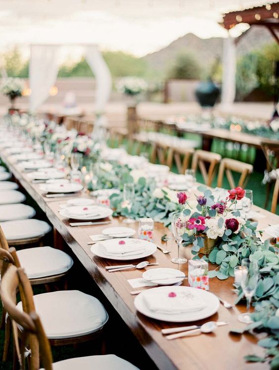 how-to-set-a-realistic-wedding-budget
