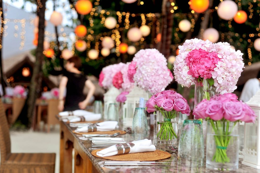 the-best-wedding-features-to-diy